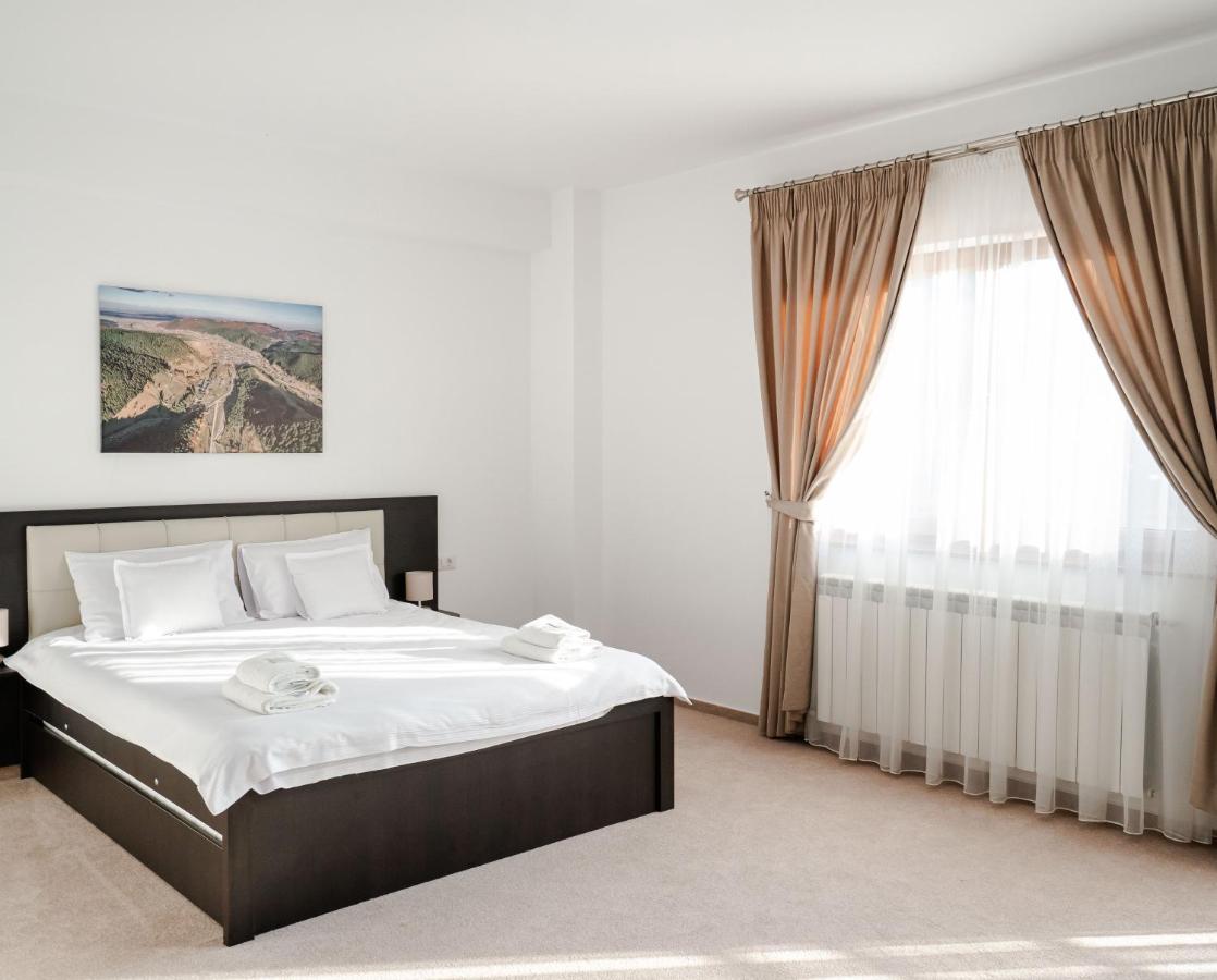Pensiunea Gamas Putna (Suceava) Exterior foto